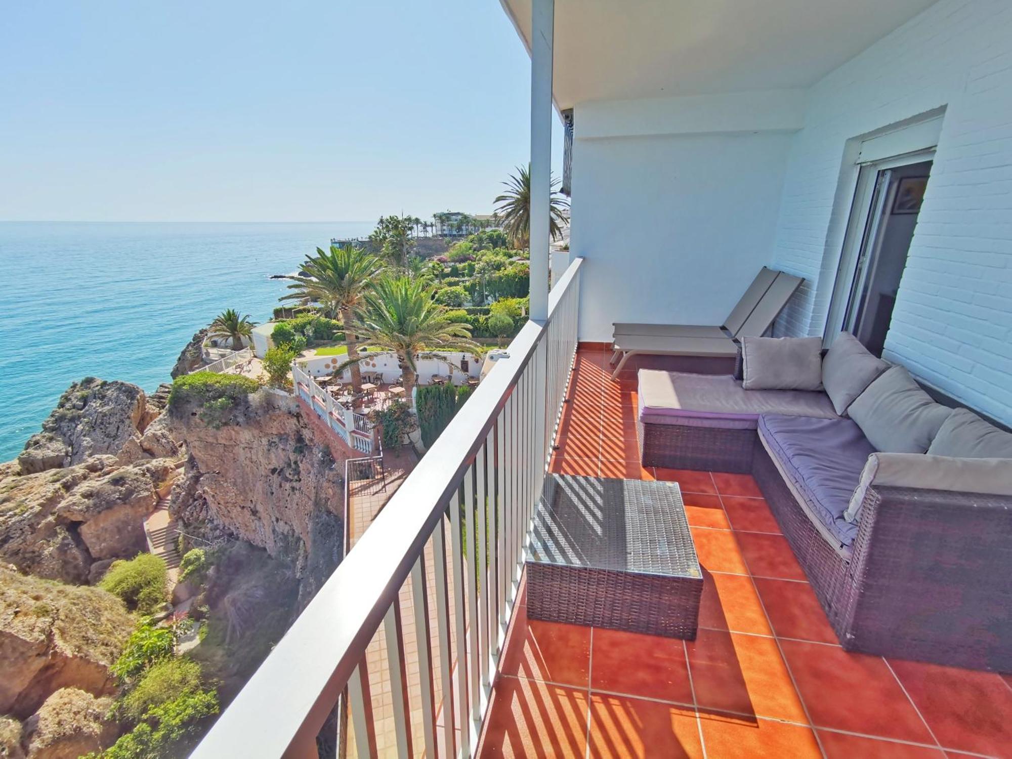 Carabeo Vista Mar Leilighet Nerja Eksteriør bilde